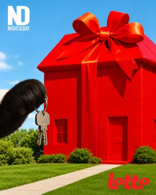 Ne perds pas une seconde, demain, la chance peut frapper à ta porte ! 🏠😏

Grâce au Lucky Lotto Code demain, un joueur Lotto va gagner une maison de rêve d’une valeur de 750.000 € !
Tu l'as compris...Si tu n'as pas coché les 6 bons numéros pour gagner le Jackpot Lotto...C'est pas grave ! Tu as ENCORE UNE CHANCE de gagner grâce au Lucky Lotto Code ! 🍀

Rends-toi dès maintenant dans ton Night&Day préféré et tente ta chance ! ✨